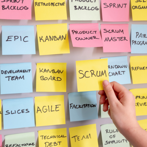 Comprendre et pratiquer l’agilité par la méthode Scrum